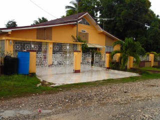 Hartford Drive, St. Catherine, Jamaica - House for Sale